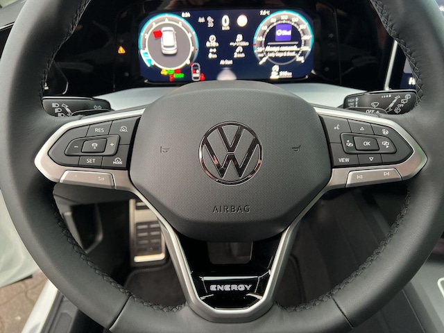 Volkswagen Golf 1.5 eTSI DSG Golf VIII