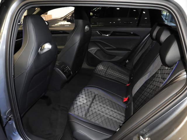 Volkswagen Passat R-Line Variant