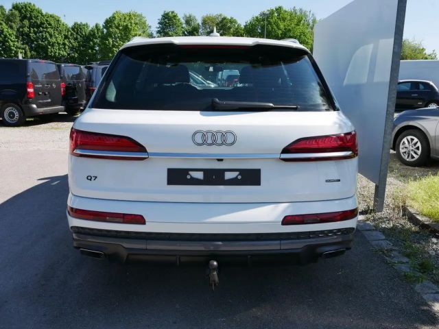 Audi Q7 45 TDI S-Line