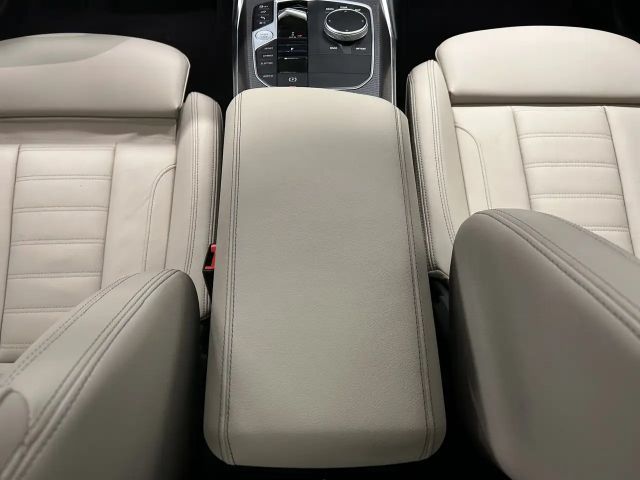 BMW 330 330e M-Sport Touring xDrive