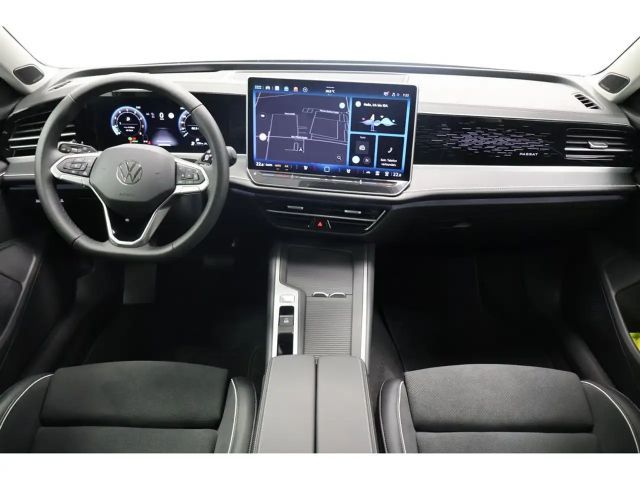 Volkswagen Passat 1.5 eTSI Business DSG Variant