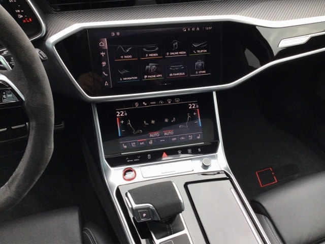 Audi A6 e-tron Avant Performance Quattro