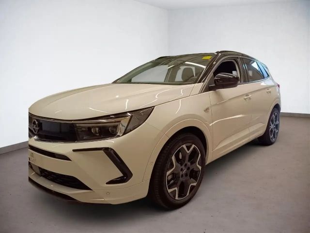 Opel Grandland X 1.6 Turbo Ultimate