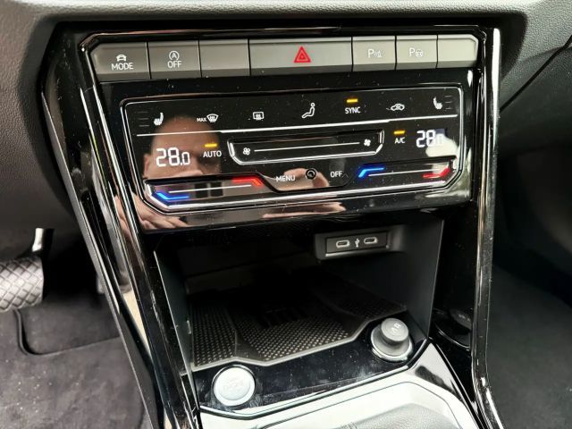 Volkswagen T-Roc DSG Style