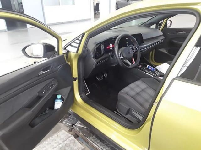 Volkswagen Golf 2.0 TSI DSG GTI Style