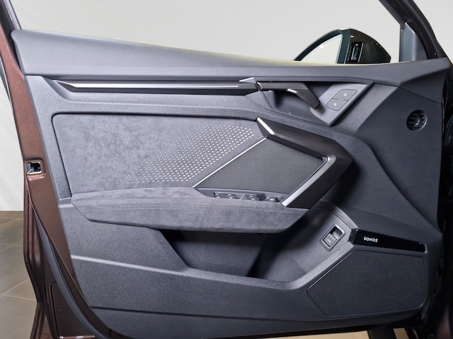 Audi RS3 Quattro S-Tronic Sedan