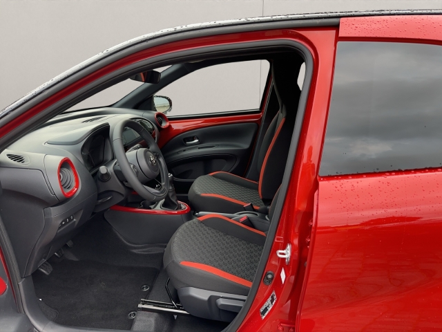 Toyota Aygo X 5-deurs Basis