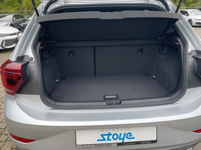 Volkswagen Polo DSG R-Line