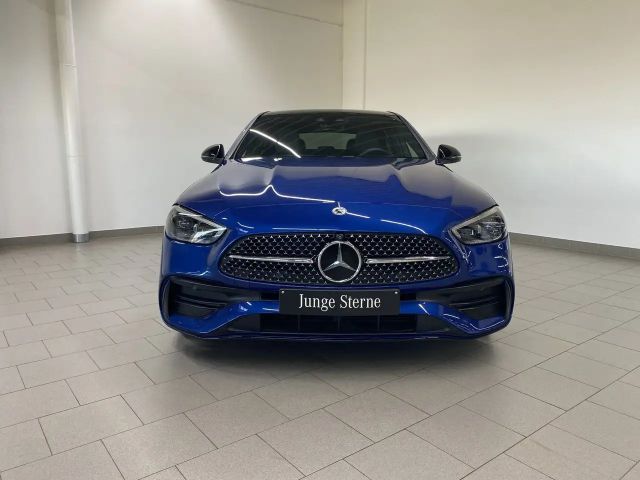 Mercedes-Benz C 300 AMG Line Sedan