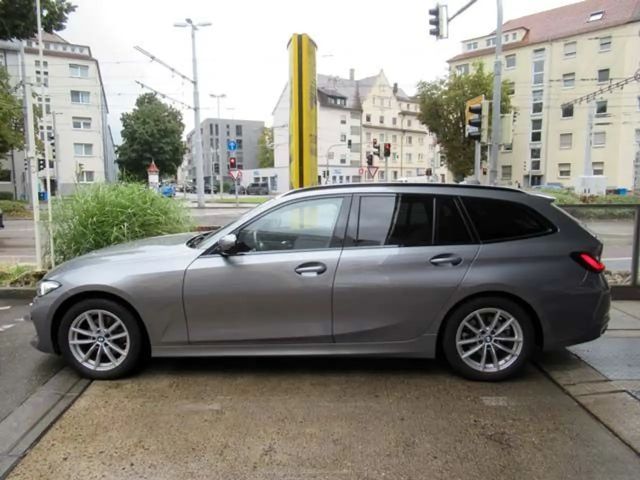 BMW 320 320d Touring xDrive