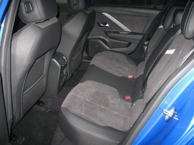 Opel Astra GS-Line Grand Sport