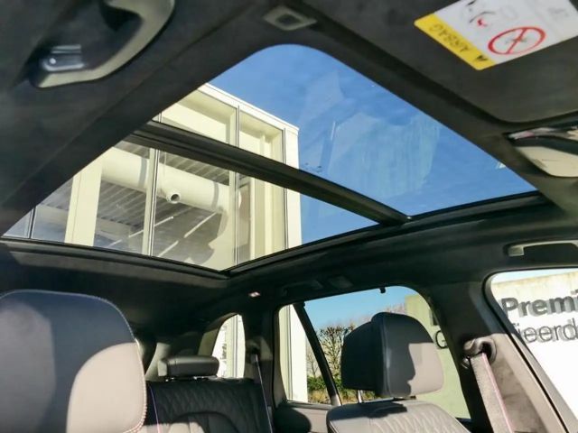 BMW X5 Individual M-Sport xDrive50e