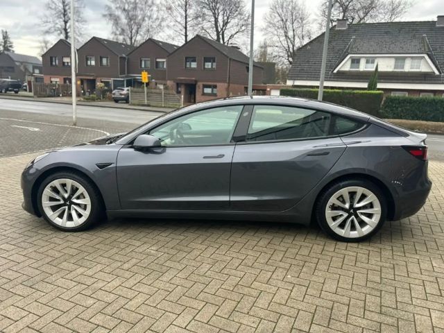 Tesla Model 3 AWD Dual Motor Long Range