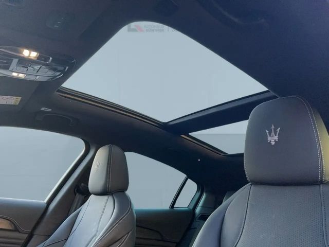 Maserati Grecale MHEV Modena