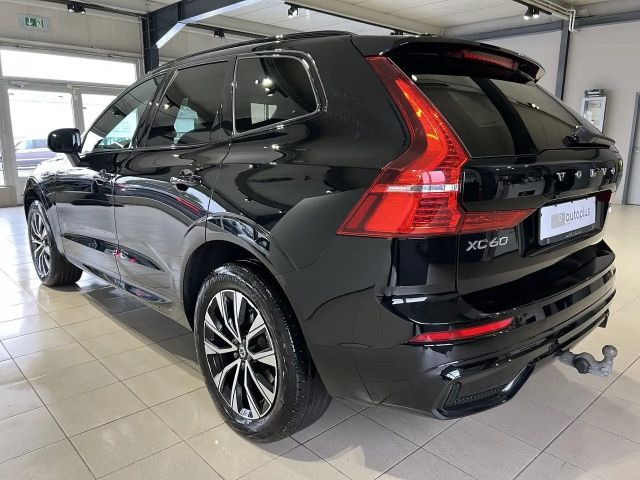 Volvo XC60 AWD Dark Plus
