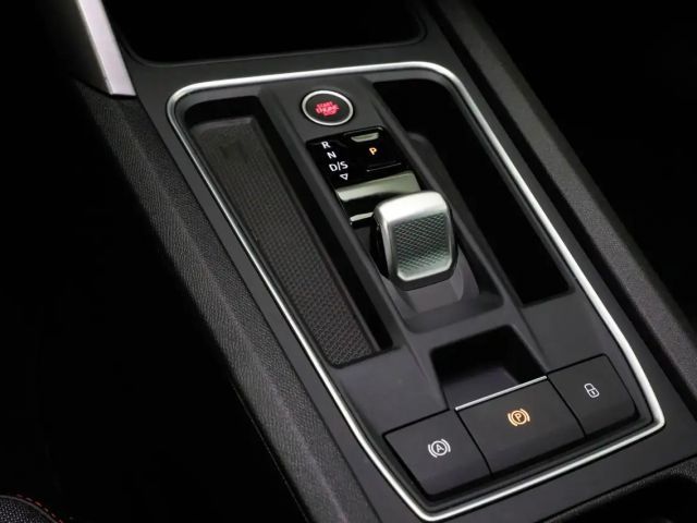 Seat Leon 1.5 eTSI DSG FR-lijn