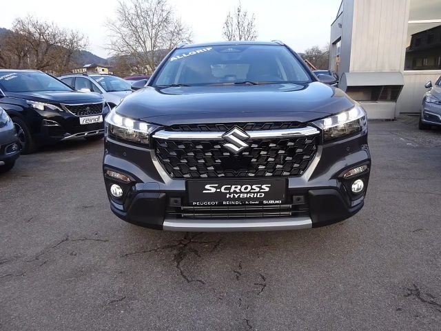 Suzuki S-Cross AllGrip Flash Hybrid