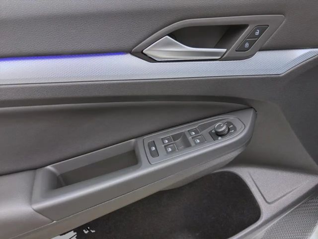 Volkswagen Golf 1.5 eTSI DSG Variant