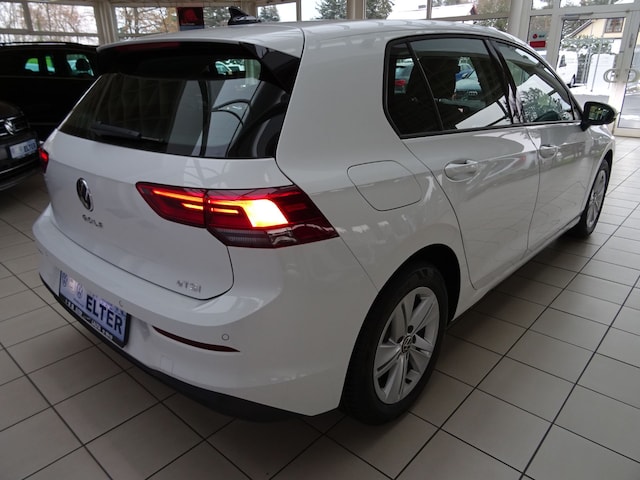 Volkswagen Golf 1.5 eTSI DSG