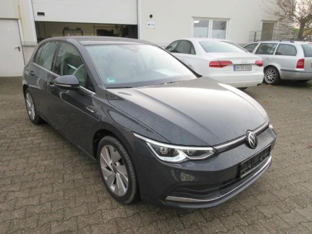 Volkswagen Golf 1.5 eTSI DSG Style