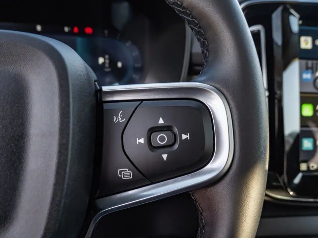 Volvo XC40 Dark Plus