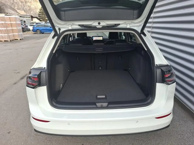 Volkswagen Golf Business DSG Variant