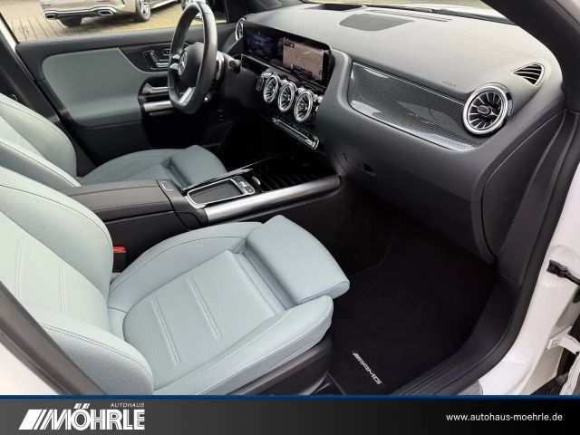 Mercedes-Benz GLA 180 AMG Line