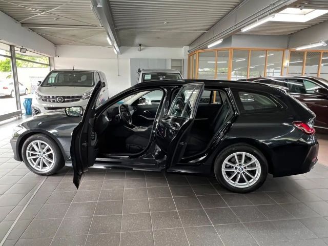 BMW 318 318d Touring