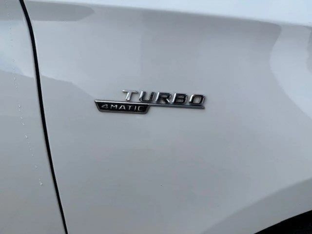 Mercedes-Benz A 35 AMG AMG Line