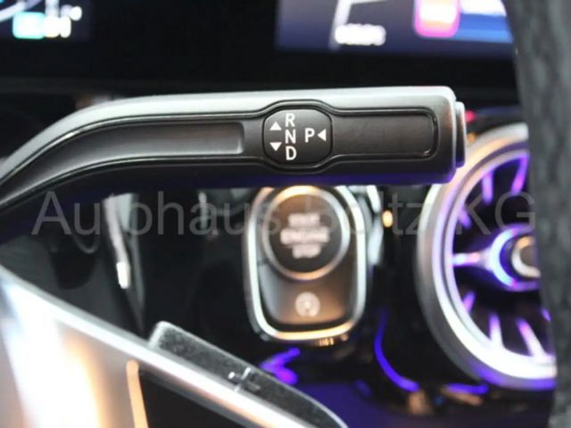 Mercedes-Benz GLA 180 Progressive