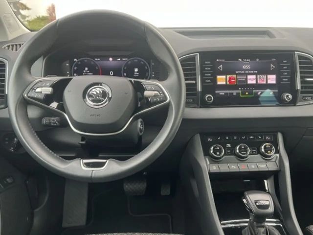 Skoda Karoq LED ACC SHZ RFK beh.FS&LR Vor.AHZV KLIMA ALU