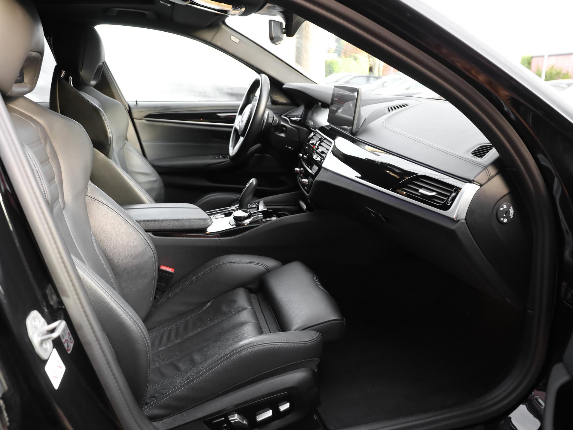 BMW 540 540i Touring xDrive