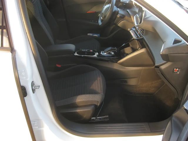 Peugeot E-2008 Active Pack