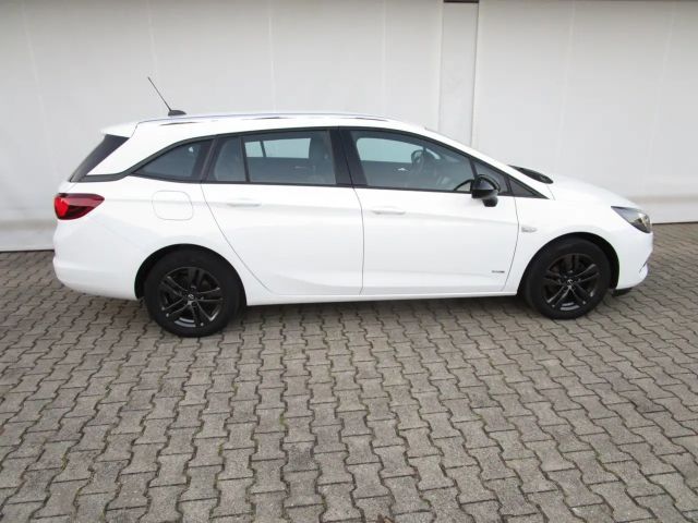 Opel Astra Sports Tourer