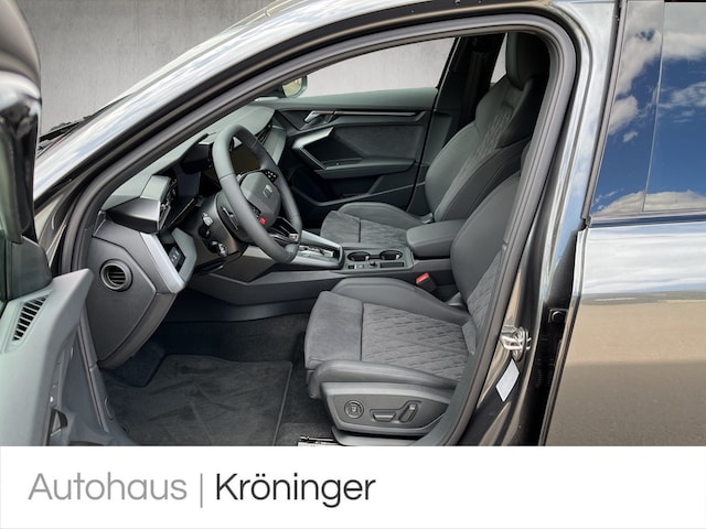 Audi RS3 Quattro S-Tronic Sedan