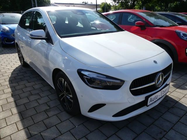 Mercedes-Benz B 200 B 200 d Progressive