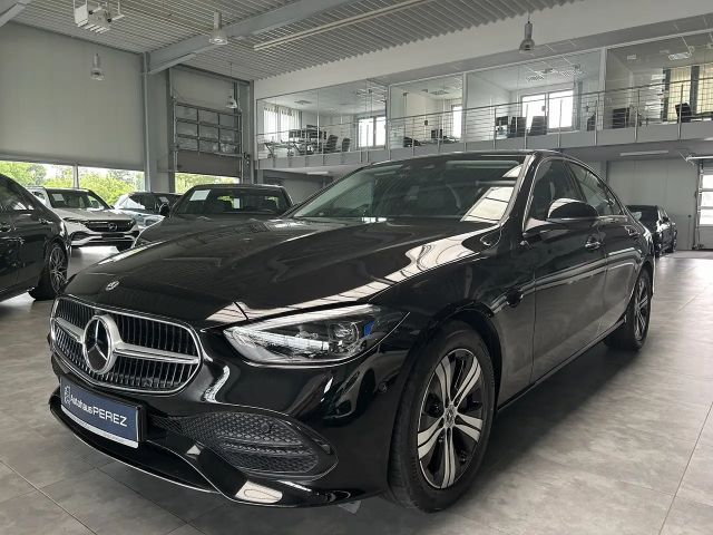 Mercedes-Benz C 200 AVANTGARDE Sedan