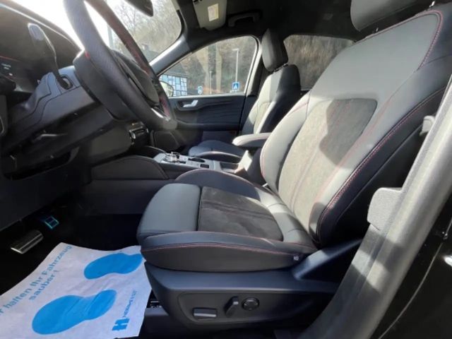 Ford Kuga Hybrid ST Line X