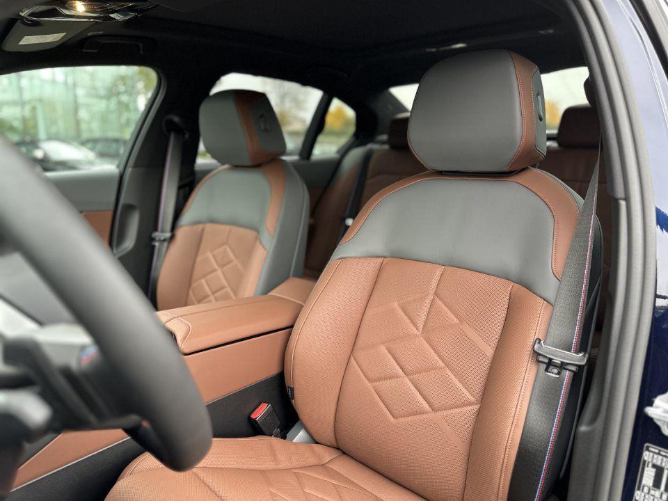 BMW i5 M60 Sedan xDrive