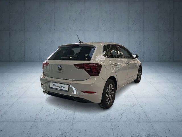 Volkswagen Polo DSG Life