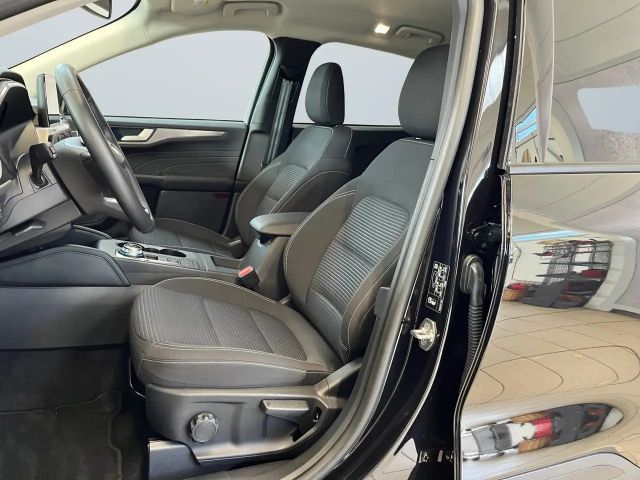 Ford Kuga Plug in Hybrid Titanium