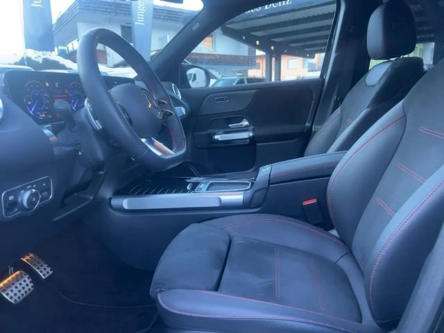 Mercedes-Benz EQB 300 4MATIC AMG Line