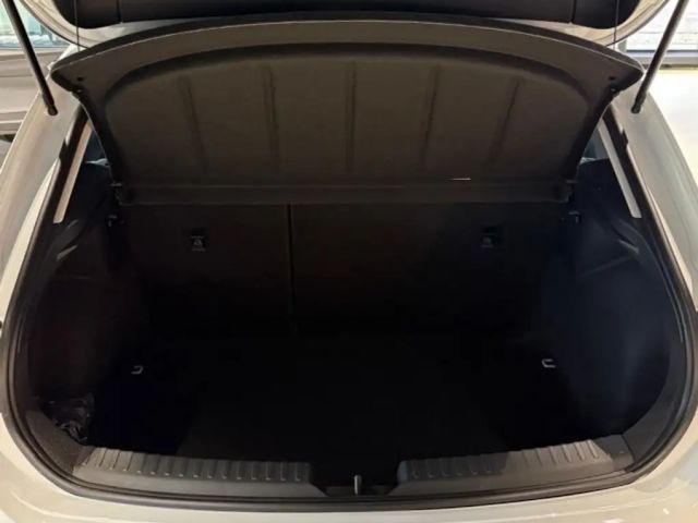 Seat Leon 1.5 eTSI DSG