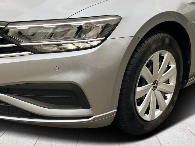 Volkswagen Passat 1.5 TSI DSG Variant