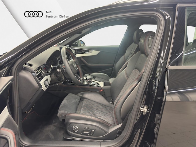 Audi A4 40 TFSI Avant Quattro S-Line S-Tronic