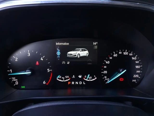 Ford Focus Titanium Wagon