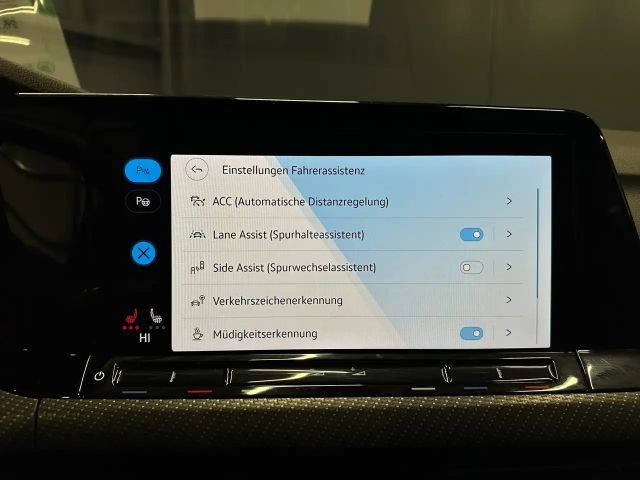 Volkswagen Golf 1.5 TSI R-Line