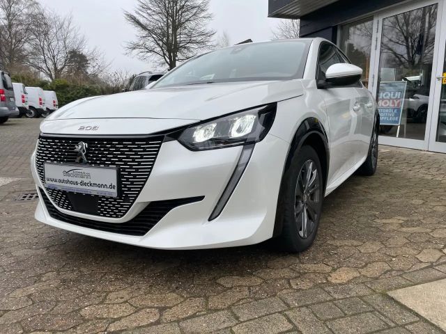 Peugeot 208 Allure Pack