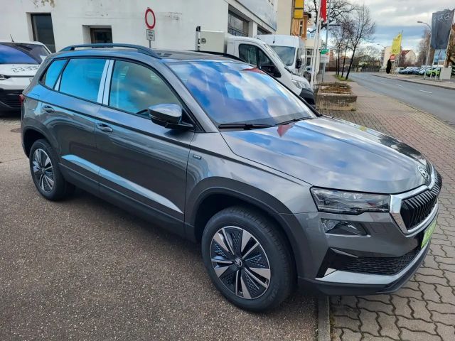 Skoda Karoq 1.0 TSI Drive