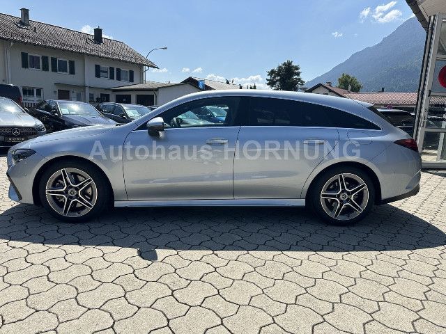 Mercedes-Benz CLA 200 Shooting Brake